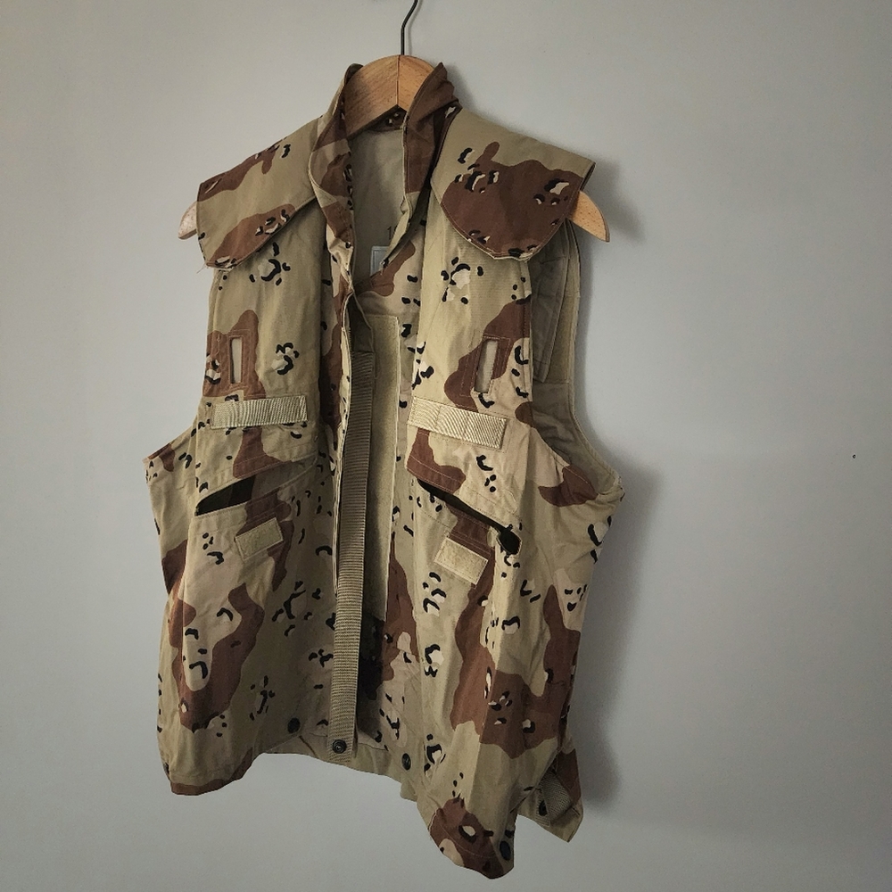 Vintage x US ARMY Desert Storm Camouflage Vest